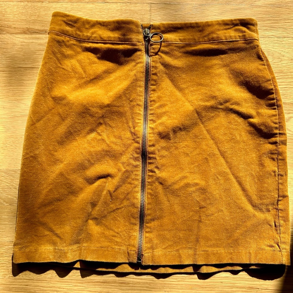 Forever 21 corduroy mini skirt full zipper size medium girls 12